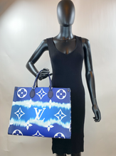 *COMBO DEAL* LOUIS VUITTON ON THE GO GM ESCALE BLUE + ESCALE COSMETIC POUCH