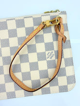 LOUIS VUITTON NEVERFULL POUCH AZUR