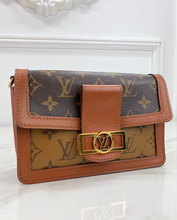 LOUIS VUITTON REVERSE DAUPHINE BUM BAG / CROSSBODY