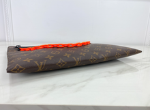 LOUIS VUITTON SOLAR RAY A4 POUCH (LIMITED EDITION)