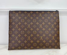 LOUIS VUITTON SOLAR RAY A4 POUCH (LIMITED EDITION)