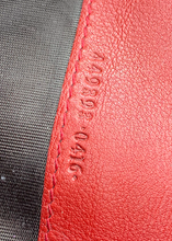 GUCCI GUCCISSIMA WALLET RED