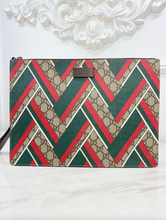 GUCCI XL ACERO CLUTCH