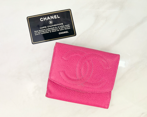 CHANEL CAVIAR TIMELESS COMPACT FRENCH WALLET (HOT PINK)