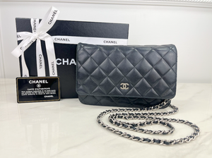 CHANEL QUILTED LAMBSKIN WOC (BLACK)