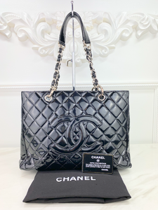 CHANEL GRAND SHOPPING TOTE PATENT QUILTED (BLACK)