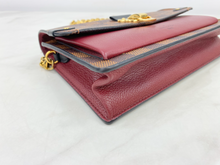 LOUIS VUITTON VAVIN CHAIN WALLET DE