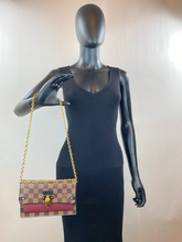 LOUIS VUITTON VAVIN CHAIN WALLET DE
