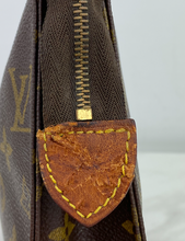 LOUIS VUITTON TOILETRY 19 + CROSSBODY CASE