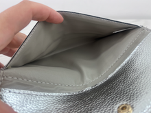 GG FLAP WALLET (SILVER)