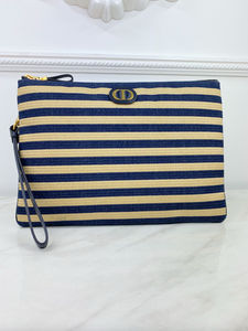 DIOR RAFFIA POUCH (LIMITED EDITION)