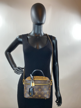 LOUIS VUITTON REVERSE MONOGRAM VANITY PM