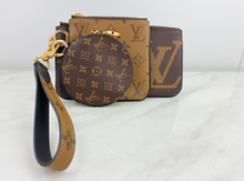 LOUIS VUITTON GIANT REVERSE MINI MONOGRAM TRIO POUCH