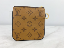 LOUIS VUITTON GIANT REVERSE MINI MONOGRAM TRIO POUCH