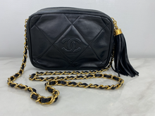 CHANEL VINTAGE CAMERA BAG (LAMBSKIN)