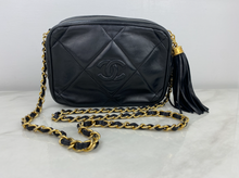 CHANEL VINTAGE CAMERA BAG (LAMBSKIN)