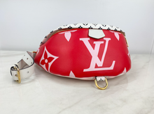 LOUIS VUITTON BUMBAG MONOGRAM GIANT ROUGE