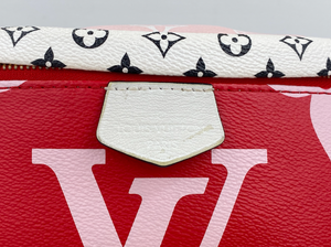 LOUIS VUITTON BUMBAG MONOGRAM GIANT ROUGE