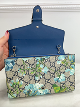 GUCCI BLOOMS DIONYSUS CHAIN WALLET (BLUE)
