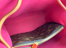 LOUIS VUITTON MONOGRAM LOVE LOCK NEONOE LIMITED EDITION