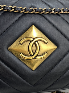 CHANEL PYRAMID CC CAMERA BAG CHEVRON QUILTED (LARGE)