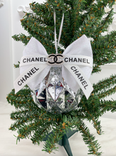 CC LARGE SILVER ORNAMENT