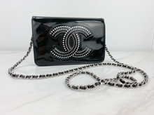 CHANEL WOC CRYSTAL PATENT - BLACK