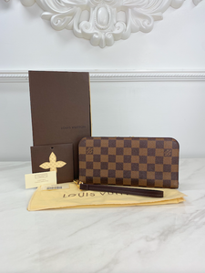 LOUIS VUITTON WALLET DE INSOLITE / WRISTLET