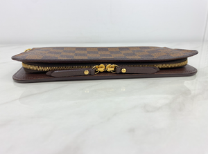 LOUIS VUITTON WALLET DE INSOLITE / WRISTLET
