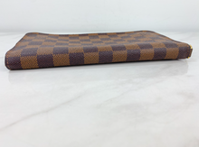 LOUIS VUITTON WALLET DE INSOLITE / WRISTLET