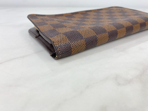 LOUIS VUITTON WALLET DE INSOLITE / WRISTLET