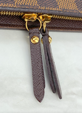LOUIS VUITTON WALLET DE INSOLITE / WRISTLET