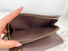 LOUIS VUITTON WALLET DE INSOLITE / WRISTLET