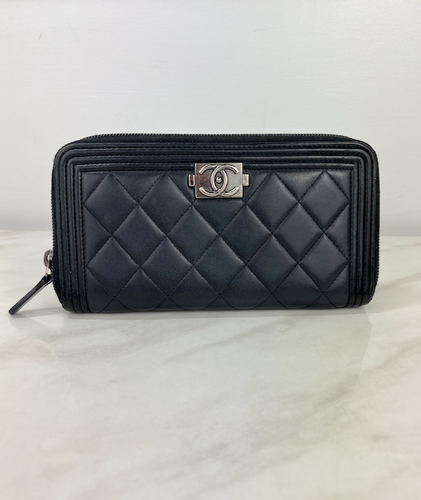 CHANEL BOY ZIP AROUND WALLET LAMBSKIN QUILTED (BLACK)