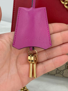 GUCCI  PADLOCK MEDIUM GG SUPREME