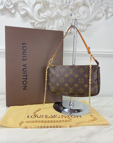 LOUIS VUITTON POCHETTE ACCESSORIES / CROSSBODY