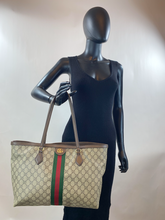 GUCCI OPHIDIA GG SHOPPING TOTE