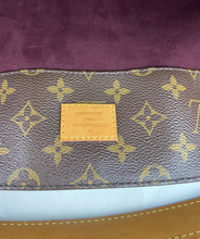 LOUIS VUITTON MELIE HOBO MONO