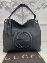 GUCCI SOHO HOBO PEBBLED CALFSKIN (BLACK)