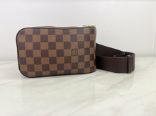 LOUIS VUITTON GERONIMOS WAIST BAG