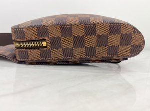 LOUIS VUITTON GERONIMOS WAIST BAG