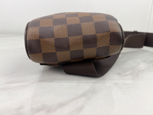 LOUIS VUITTON GERONIMOS WAIST BAG