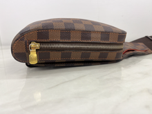 LOUIS VUITTON GERONIMOS WAIST BAG