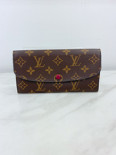 LOUIS VUITTON WALLET EMILIE (FUCHSIA)