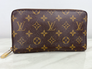 LOUIS VUITTON WALLET ZIPPY ORGANIZER