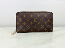 LOUIS VUITTON WALLET ZIPPY ORGANIZER
