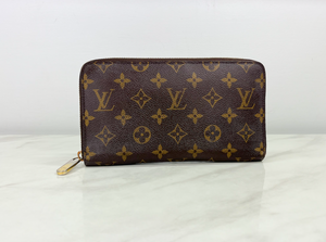 LOUIS VUITTON WALLET ZIPPY ORGANIZER