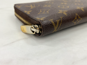 LOUIS VUITTON WALLET ZIPPY ORGANIZER