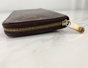 LOUIS VUITTON WALLET ZIPPY ORGANIZER