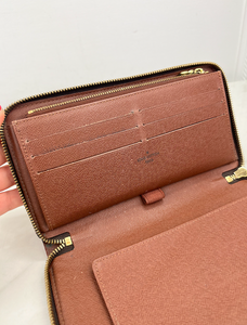 LOUIS VUITTON WALLET ZIPPY ORGANIZER